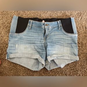 Isabel maternity Short size 10